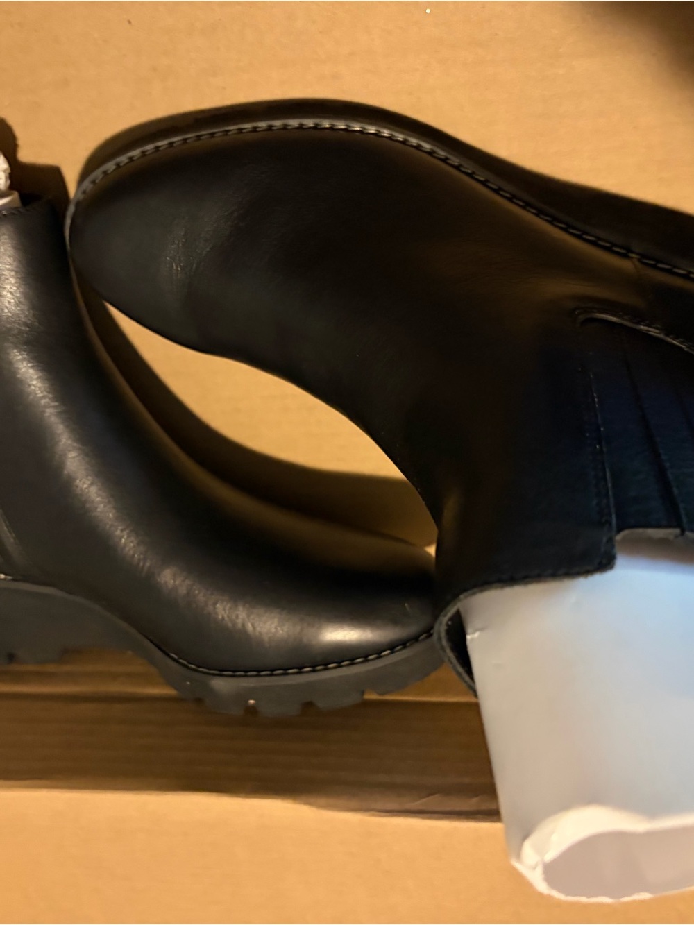 Vionic Black Leather Chelsea Ankle Booties